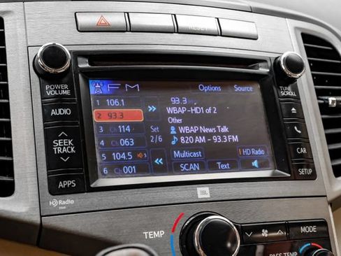 Used 2013 Toyota Venza XLE w/ XLE Premium Pkg FWD image 28
