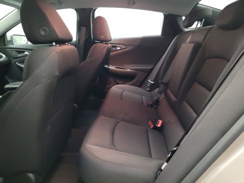 Used 2023 Chevrolet Malibu LT FWD image 18