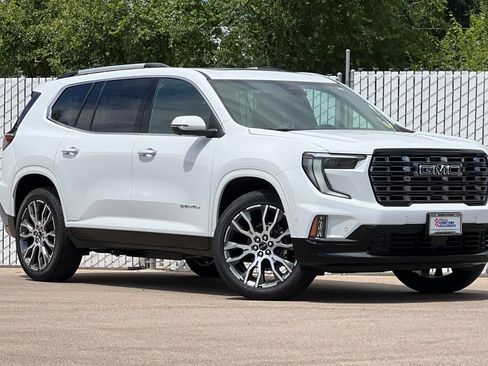 New 2026 GMC Acadia Denali Ultimate AWD/4WD image 2