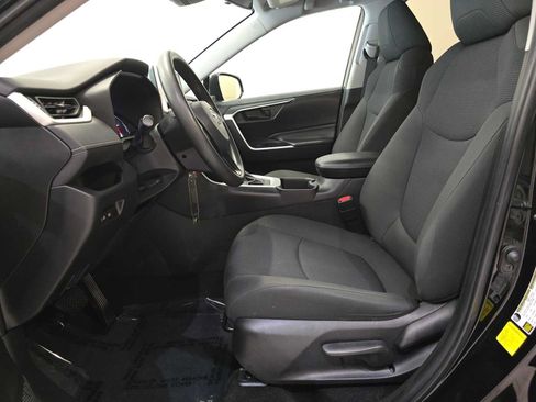 Certified 2023 Toyota RAV4 LE AWD/4WD image 20
