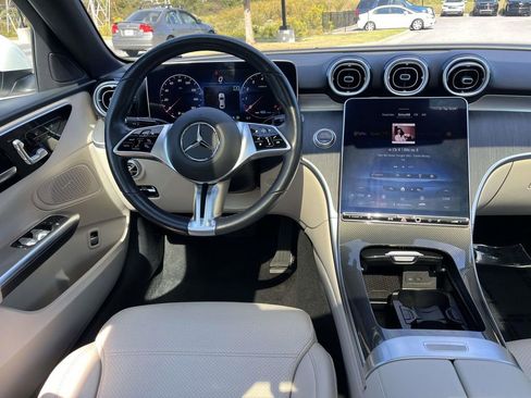 Used 2022 Mercedes-Benz C 300 Sedan image 11