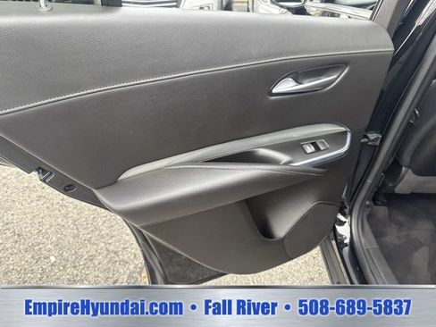 Used 2023 Cadillac XT4 Premium Luxury AWD/4WD image 15