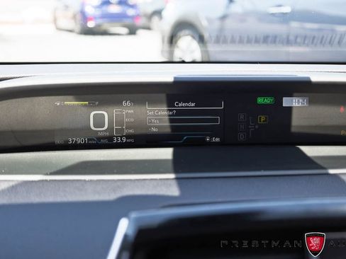 Used 2022 Toyota Prius LE AWD/4WD image 23