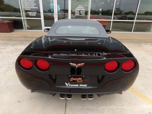 Used 2008 Chevrolet Corvette Convertible w/ Preferred Equipment Group image 24