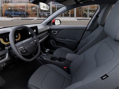 New 2026 Kia K4 LXS image 17