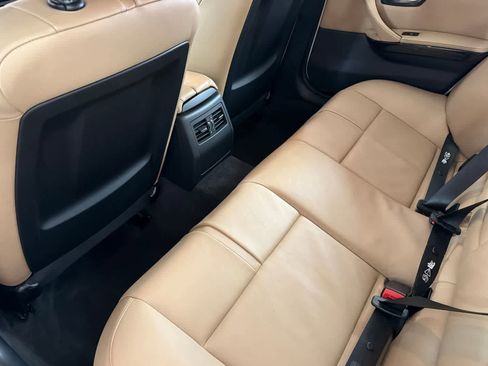 Used 2011 BMW M3 Sedan RWD image 4