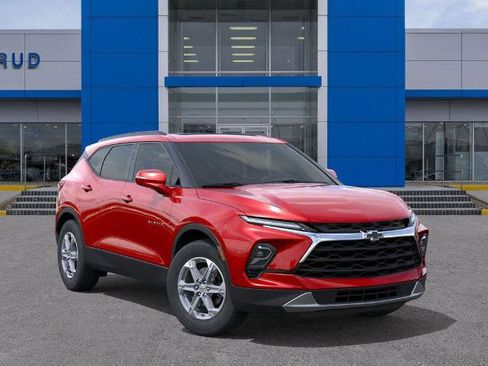 New 2026 Chevrolet Blazer LT w/ LPO, Floor Liner Package image 7