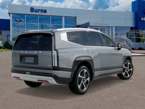 New 2026 Hyundai Ioniq 9 Limited image 4