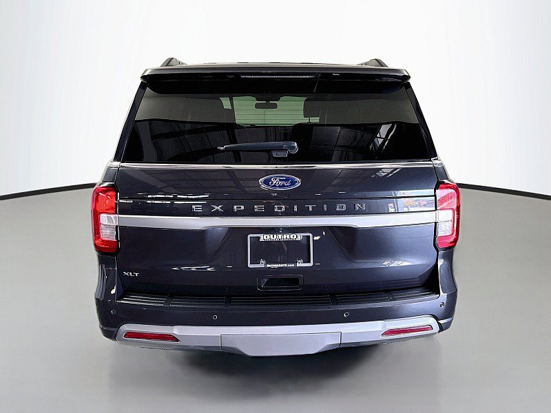 Used 2024 Ford Expedition XLT AWD/4WD image 6