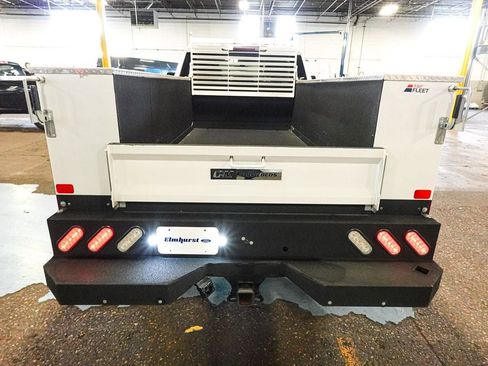 Used 2023 GMC Sierra 2500 SLE w/ SLE Convenience Package image 5