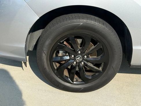 Used 2018 Acura RDX AWD w/ Technology Package image 5