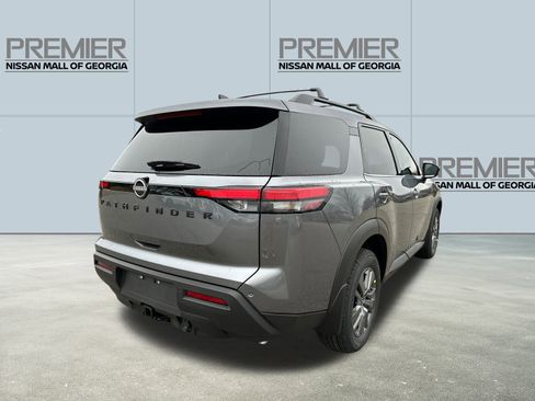 New 2025 Nissan Pathfinder SV w/ SV Premium Package image 5