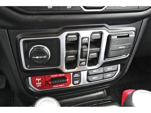 Used 2023 Jeep Gladiator Rubicon w/ LED Lighting Group image 23
