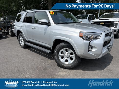 Used 2024 Toyota 4Runner SR5 Premium w/ Moonroof Package RWD image 1