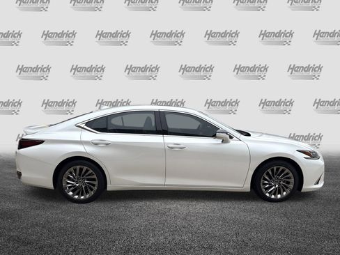 Used 2024 Lexus ES 300h w/ Accessory Package (Z2) FWD image 5