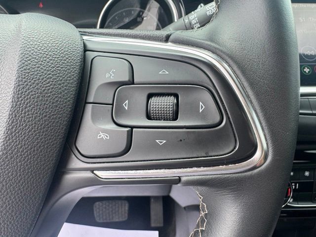 Used 2022 Buick Encore GX Select w/ Sport Touring Package AWD/4WD image 16