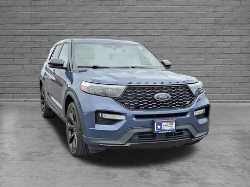 Used 2021 Ford Explorer ST w/ ST Street Pack AWD/4WD image 2