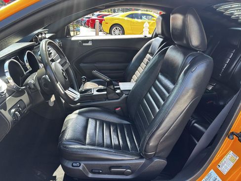 Used 2008 Ford Mustang GT RWD image 13