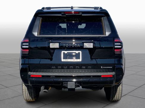 New 2026 Toyota 4Runner Hybrid Platinum image 4