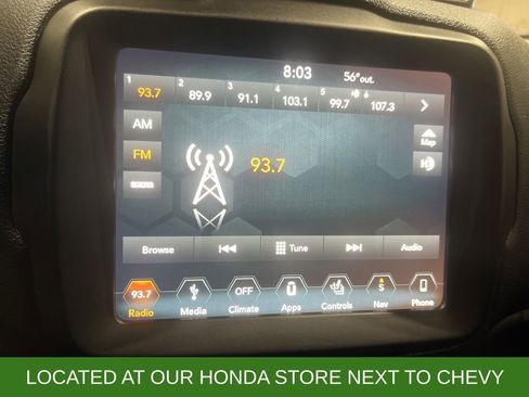 Used 2019 Jeep Renegade Trailhawk w/ UConnect 8.4 Nav Group image 17