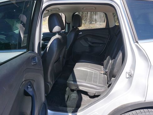 Used 2017 Ford Escape Titanium image 12