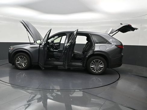 Used 2024 MAZDA CX-90 3.3 Turbo w/ Preferred Plus AWD/4WD image 33