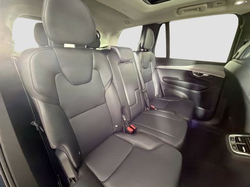 Certified 2023 Volvo XC90 B5 Core w/ Protection Package Premier AWD/4WD image 29