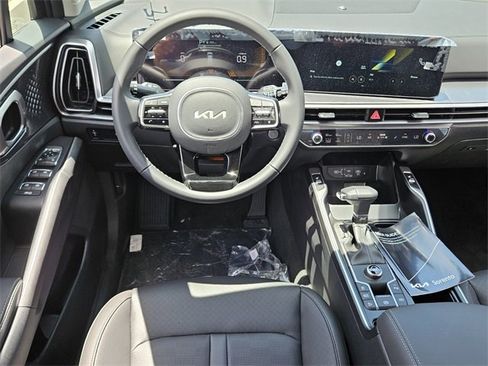 New 2025 Kia Sorento S w/ Panoramic Sunroof Package image 6