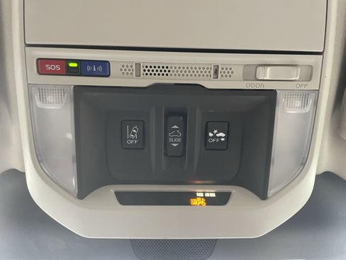 Certified 2023 Subaru Forester Limited image 32