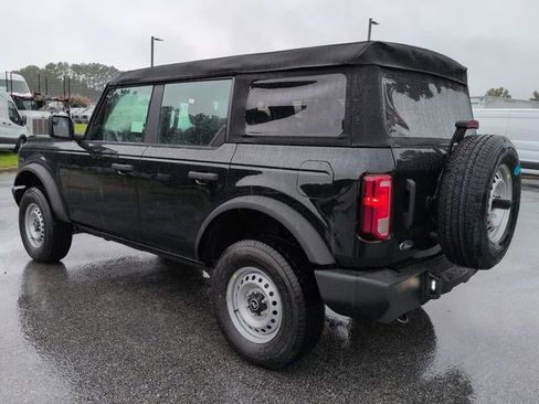 New 2025 Ford Bronco 4-Door image 6