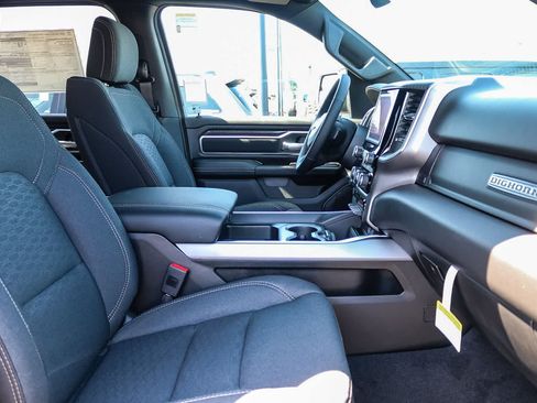 New 2026 RAM 1500 Big Horn AWD/4WD image 19