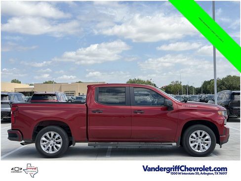 Used 2021 Chevrolet Silverado 1500 Custom RWD image 3