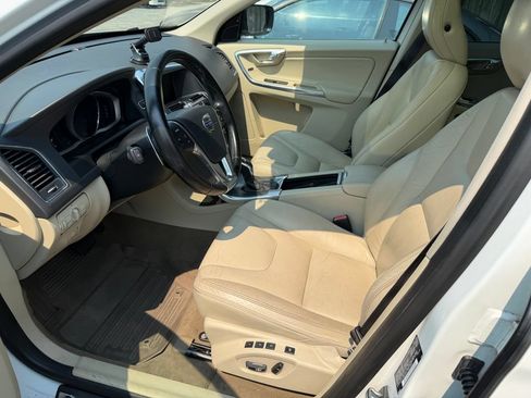 Used 2014 Volvo XC60 T6 AWD/4WD image 5