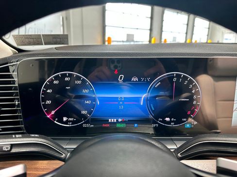 New 2026 Mercedes-Benz GLE 450e 4MATIC image 9