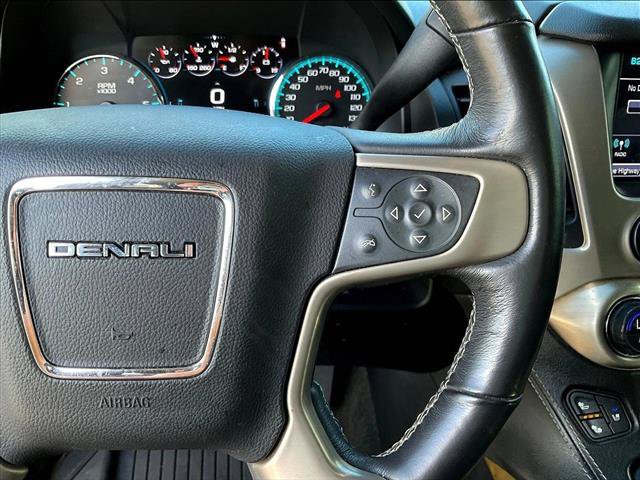 Used 2017 GMC Yukon Denali w/ Open Road Package AWD/4WD image 17