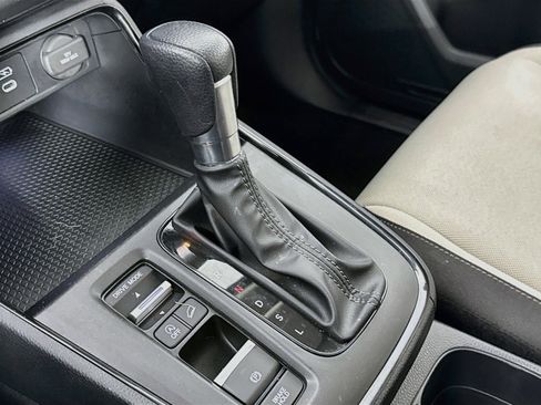 Certified 2024 Honda CR-V EX image 16