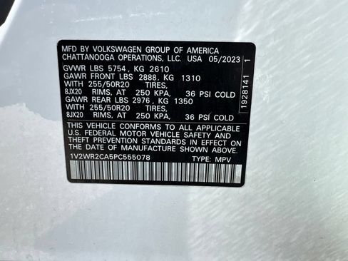 Used 2023 Volkswagen Atlas SE w/ Black Wheel Package FWD image 14