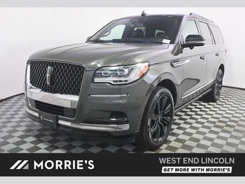 Certified 2024 Lincoln Navigator Black Label AWD/4WD image 1