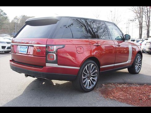 Used 2018 Land Rover Range Rover Autobiography image 5