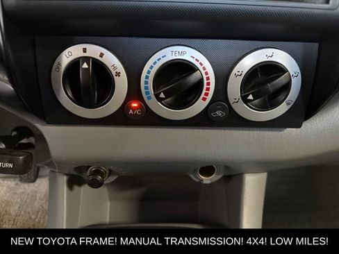 Used 2005 Toyota Tacoma 4x4 Access Cab image 21