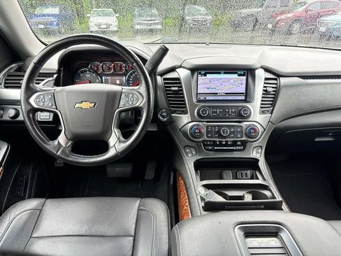 Used 2019 Chevrolet Tahoe Premier AWD/4WD image 10