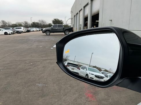 New 2026 Toyota Prius XLE image 18