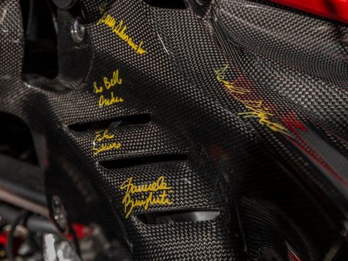 Certified 2022 Ferrari SF90 Spider image 30