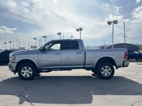 Used 2022 RAM 2500 Laramie w/ Body Color Bumper Group image 15