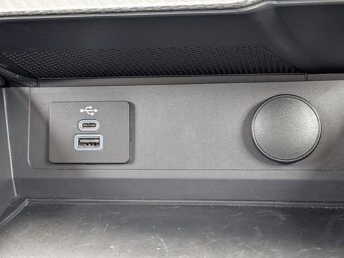 Used 2025 Ford Mustang GT Premium RWD image 27