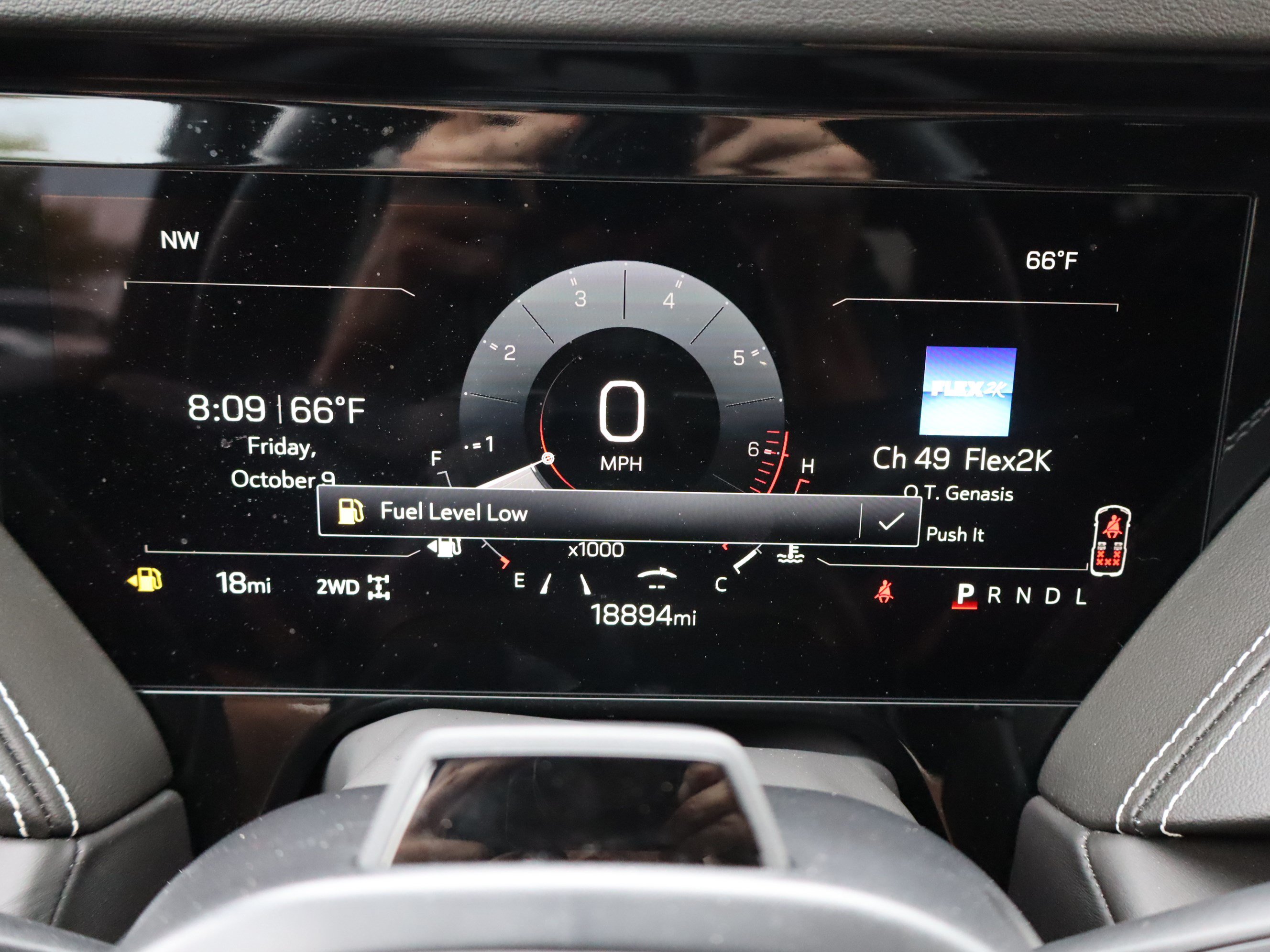 Used 2025 GMC Yukon AT4 Ultimate AWD/4WD image 29