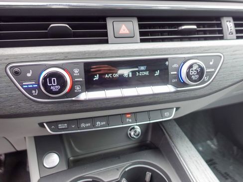 Used 2017 Audi A4 2.0T Prestige AWD/4WD image 18