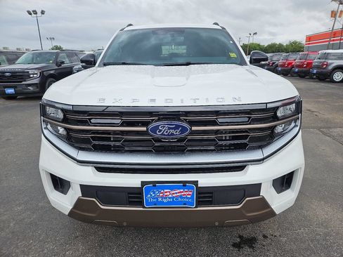 New 2026 Ford Expedition Max King Ranch AWD/4WD image 3