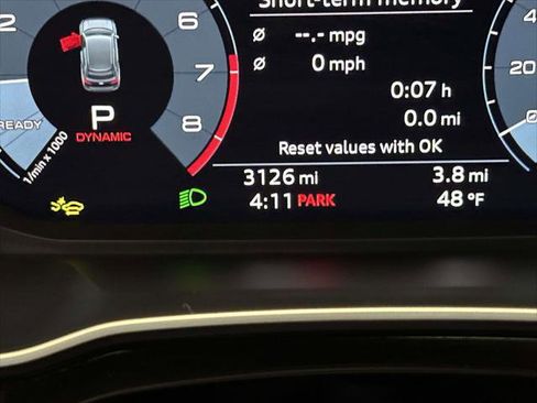 Used 2025 Audi Q3 2.0T Premium w/ Convenience Package image 26