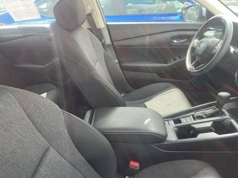 Used 2025 Honda Accord LX image 10